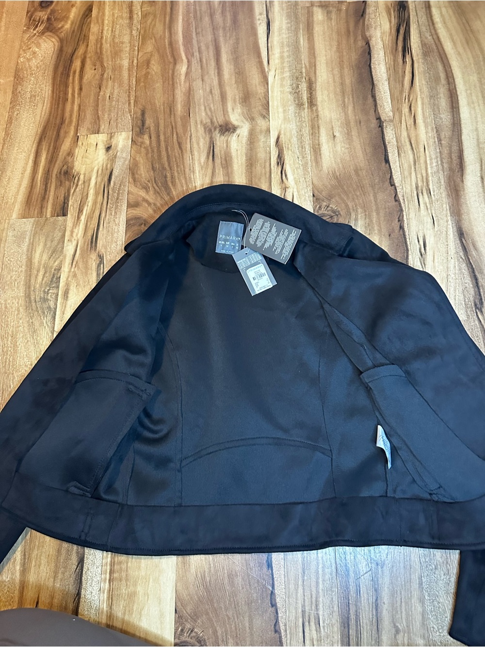 Primark Faux Suede Moto Jacket Black Cropped Biker Zip NWT Women’s US 0 UK 4 - Picture 3 of 8